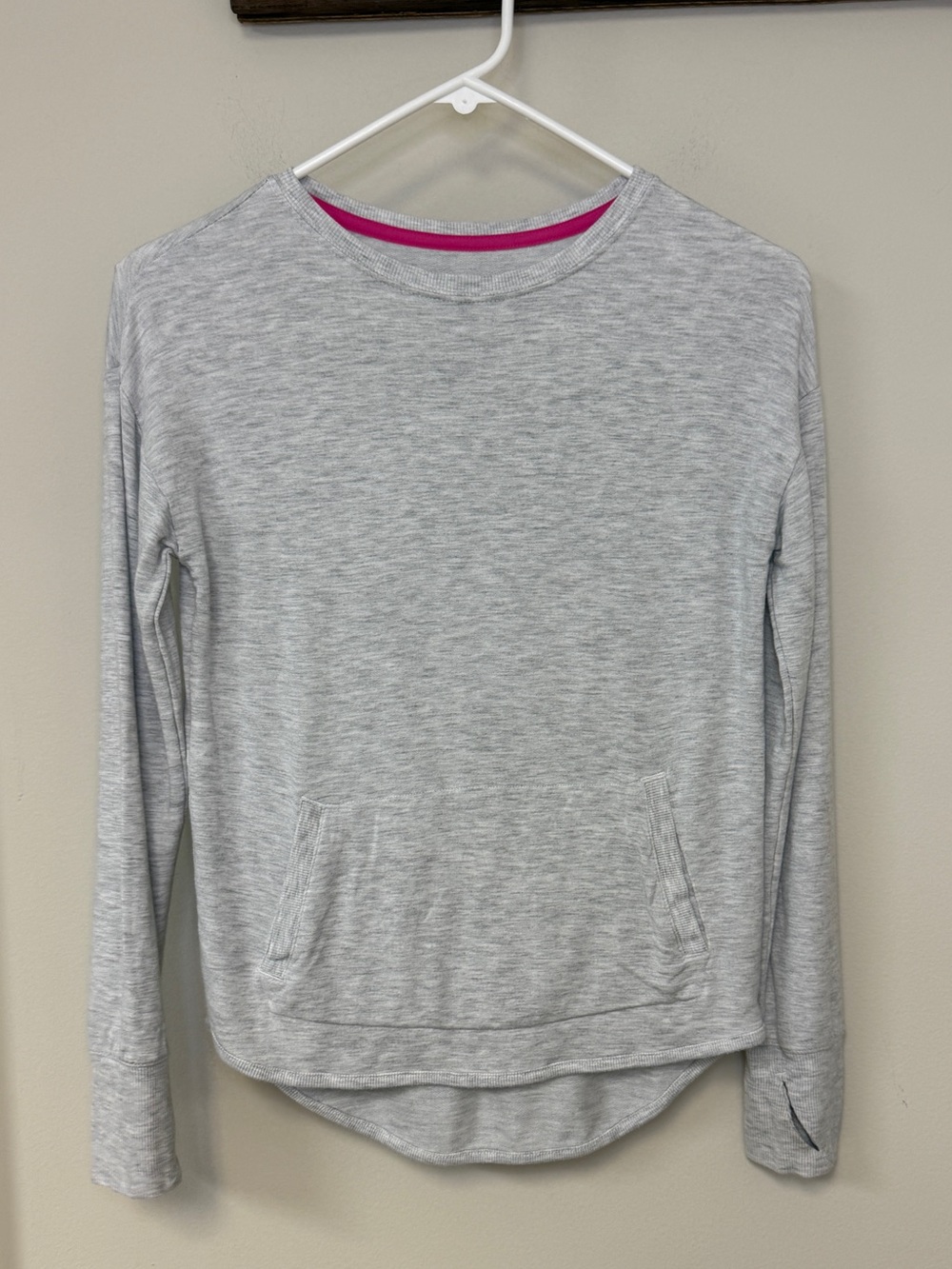 All In Motion: Girls Gray Pullover Top with Thumbholes, Size L (10-12)
